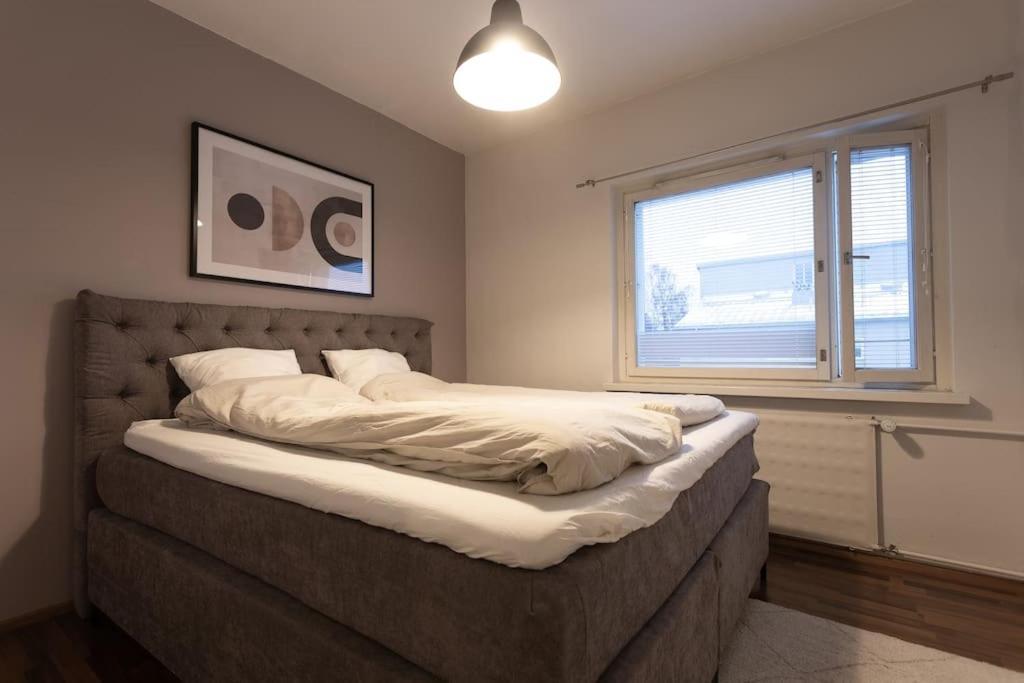 Tilava Huoneisto Helsingissa Apartment Helsinki Exterior foto